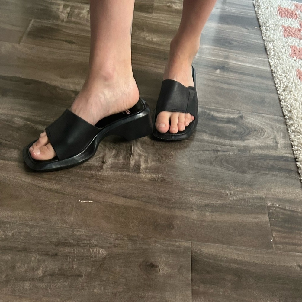 Trendy Nine West Slide-on Heels